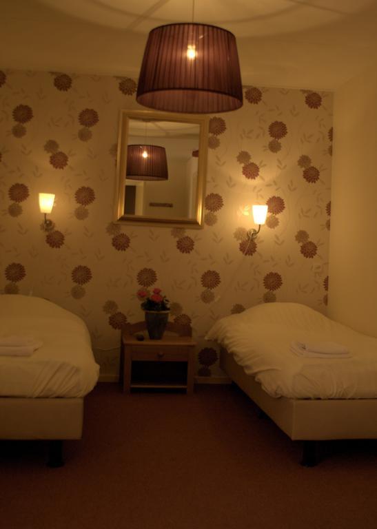 Hotel "De Steenen Man" Zurich エクステリア 写真