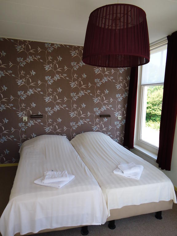 Hotel "De Steenen Man" Zurich エクステリア 写真